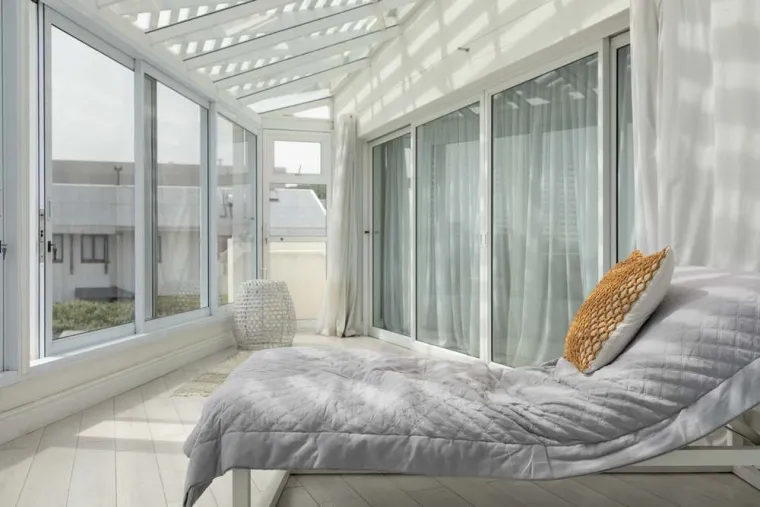 Véranda maison moderne, Toulon, JLB VÉRANDAS